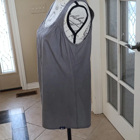 NWT Womens -The North Face tank top Size M - Picture 5 of 9